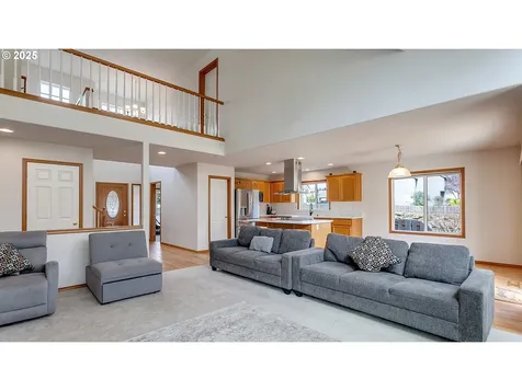 13262 Royal Avenue Oregon City OR 97045