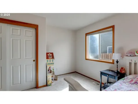 13262 Royal Avenue Oregon City OR 97045