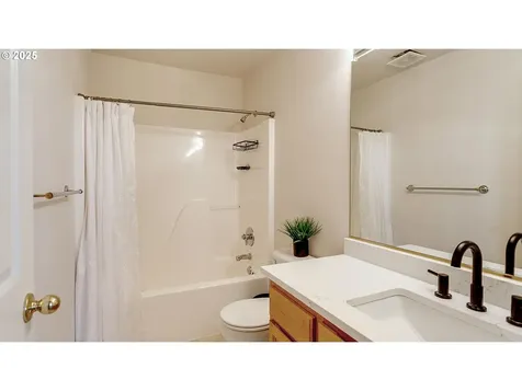 13262 Royal Avenue Oregon City OR 97045
