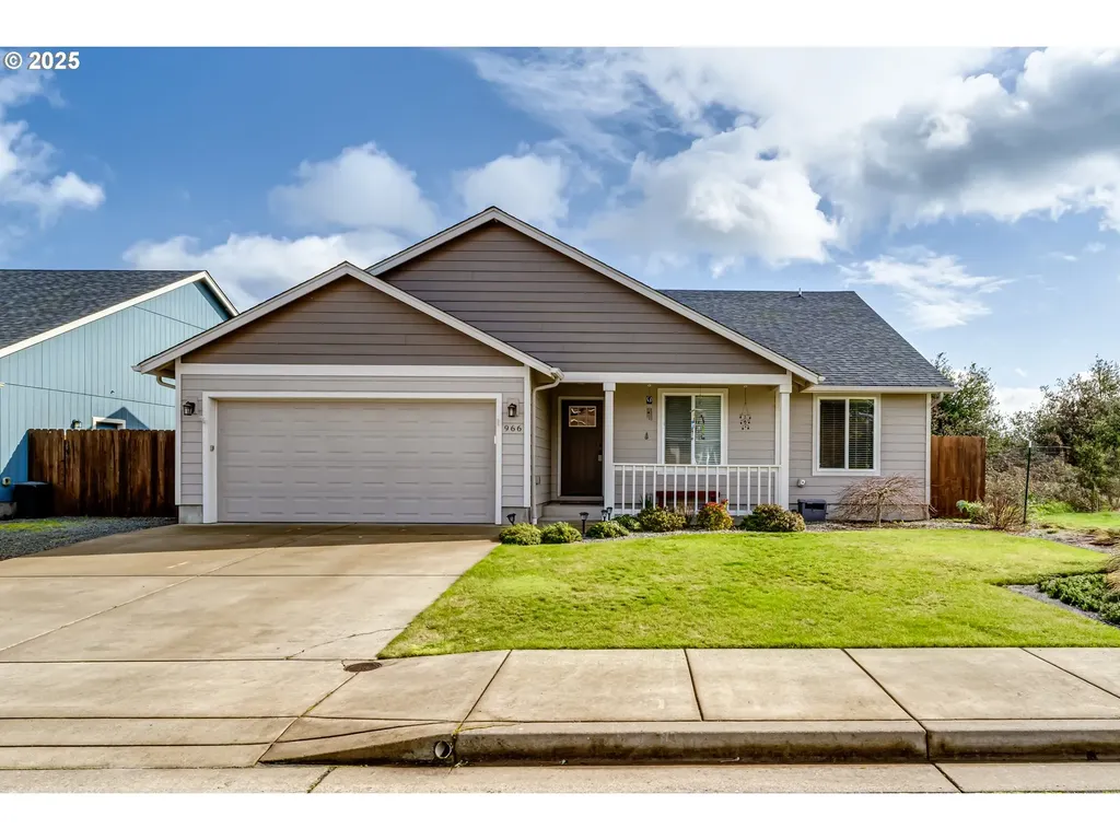 966 Creswood Drive Creswell OR 97426