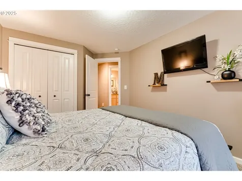 966 Creswood Drive Creswell OR 97426