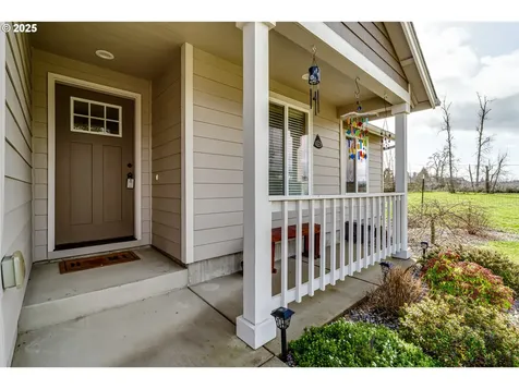 966 Creswood Drive Creswell OR 97426