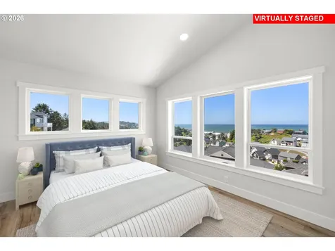 2528 SW Coral Avenue Lincoln City OR 97367