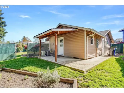 3300 NE 138th Place Portland OR 97230