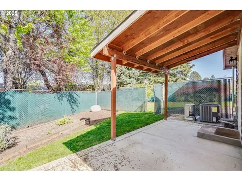 3300 NE 138th Place Portland OR 97230
