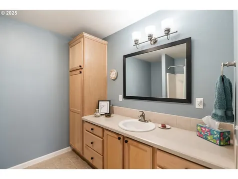 314 Oak Street Woodburn OR 97071