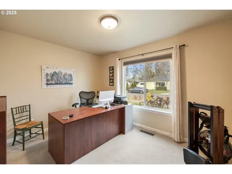 314 Oak Street Woodburn OR 97071