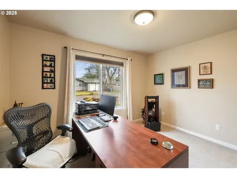 314 Oak Street Woodburn OR 97071