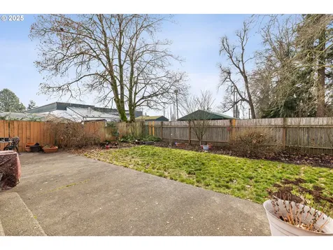 314 Oak Street Woodburn OR 97071
