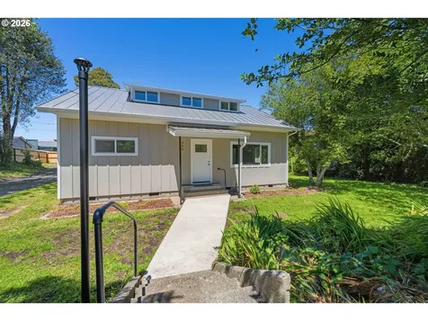 950 Exchange Street North Bend OR 97459