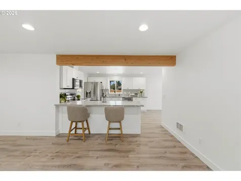 950 Exchange Street North Bend OR 97459