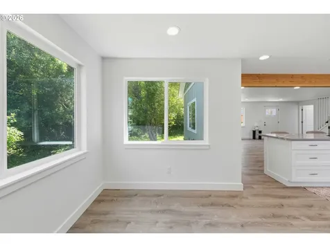 950 Exchange Street North Bend OR 97459