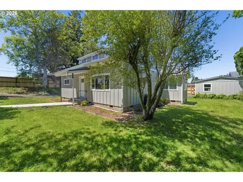 950 Exchange Street North Bend OR 97459