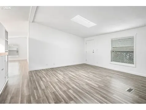 18485 SW Pacific Drive Tualatin OR 97062