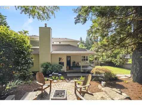 8533 SW 37th Avenue Portland OR 97219