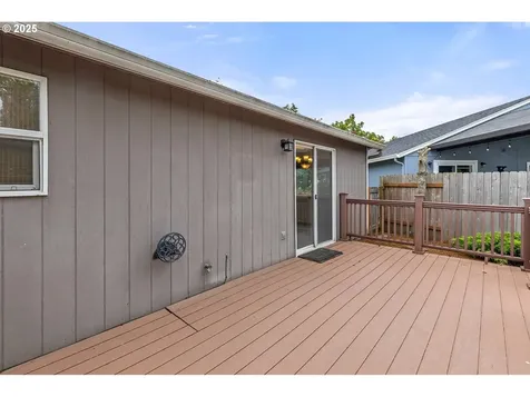 1814 SE 175th Avenue Vancouver WA 98683