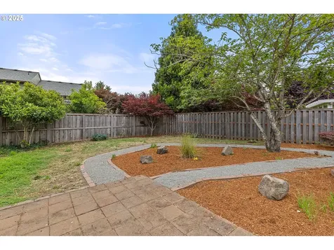 1814 SE 175th Avenue Vancouver WA 98683