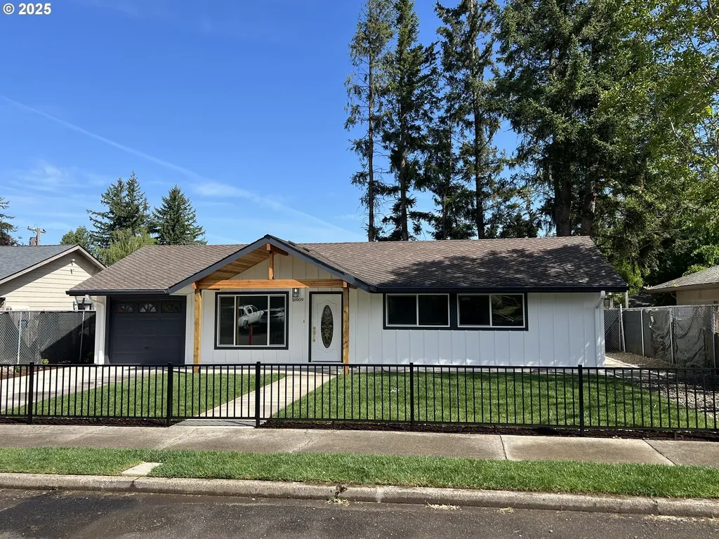 16909 SE Lafayette Street Portland OR 97236