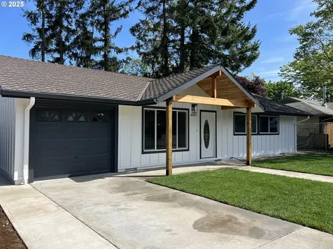 16909 SE Lafayette Street Portland OR 97236