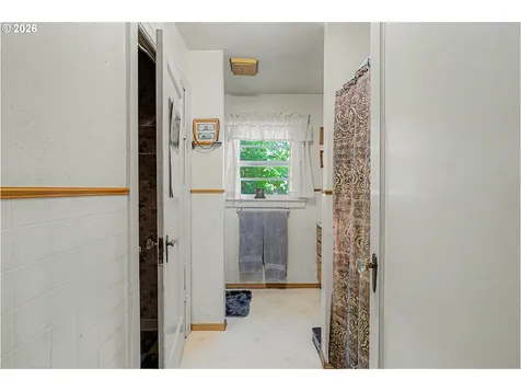 895 Elma Avenue SE Salem OR 97317