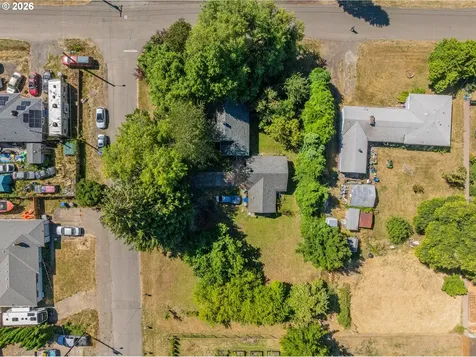 895 Elma Avenue SE Salem OR 97317