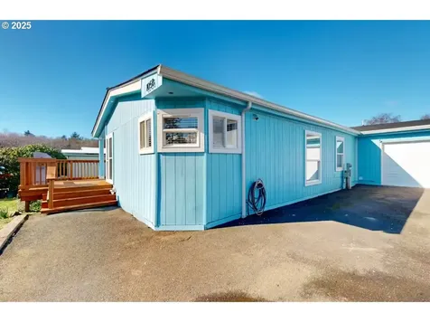 1058 NE Smith Street Rockaway Beach OR 97136
