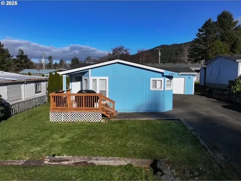 1058 NE Smith Street Rockaway Beach OR 97136