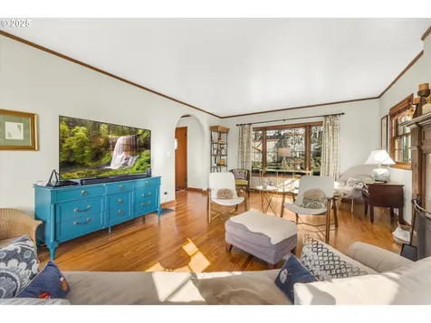 2320 NE Gile Terrace Portland OR 97212