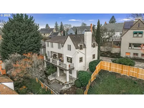 2320 NE Gile Terrace Portland OR 97212