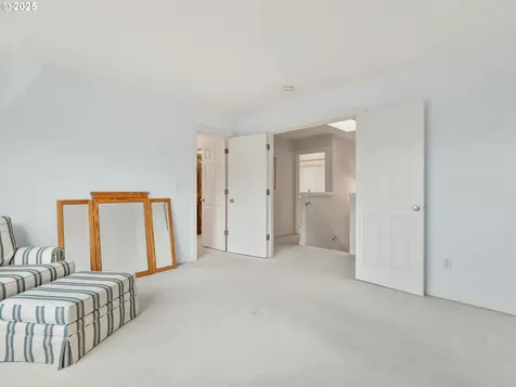 12809 SW Kameron Way Portland OR 97223