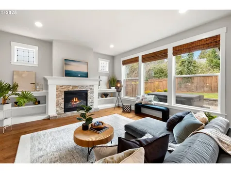 7471 SW Bellrose Lane Portland OR 97223