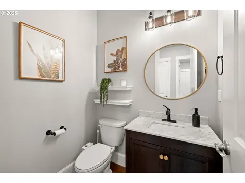 7471 SW Bellrose Lane Portland OR 97223