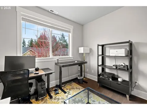 7471 SW Bellrose Lane Portland OR 97223
