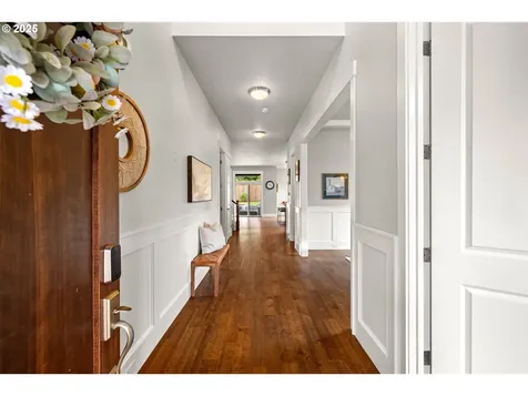 7471 SW Bellrose Lane Portland OR 97223