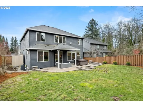 7471 SW Bellrose Lane Portland OR 97223