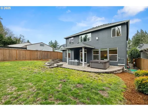 7471 SW Bellrose Lane Portland OR 97223
