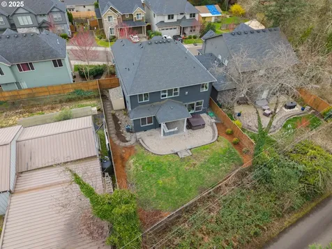 7471 SW Bellrose Lane Portland OR 97223