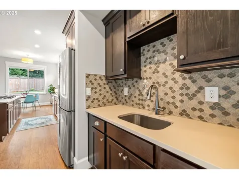 7471 SW Bellrose Lane Portland OR 97223