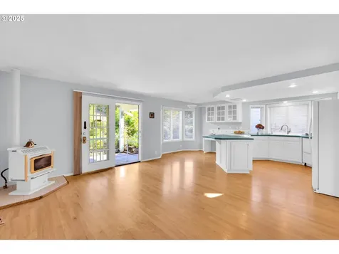 2406 NE 151st Avenue Portland OR 97230