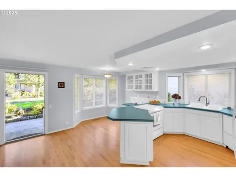 2406 NE 151st Avenue Portland OR 97230
