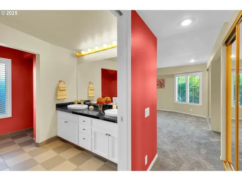 2406 NE 151st Avenue Portland OR 97230