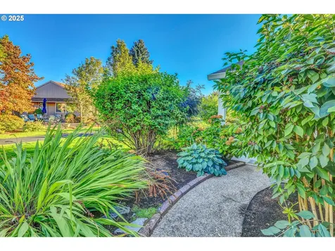 2406 NE 151st Avenue Portland OR 97230