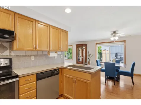 111 Mission Road Kelso WA 98626