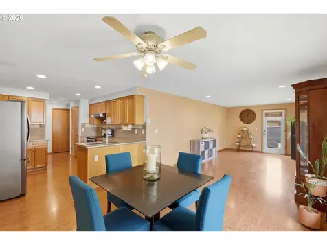 111 Mission Road Kelso WA 98626
