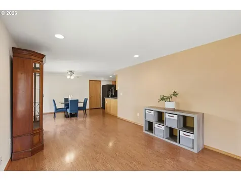 111 Mission Road Kelso WA 98626