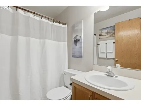 111 Mission Road Kelso WA 98626