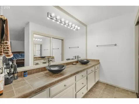 2618 Orchard Hill Place Lake Oswego OR 97035