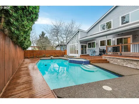 2618 Orchard Hill Place Lake Oswego OR 97035