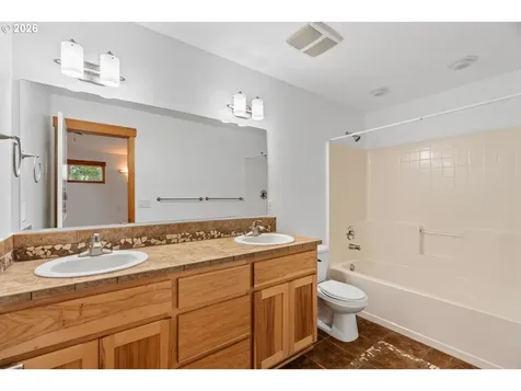 311 NW 96th Street Vancouver WA 98665