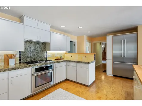 7320 SW Northvale Way Portland OR 97225